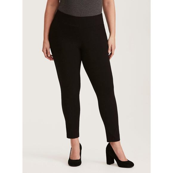 Torrid Plus Size 1X Millennium Pull-On Pixie Pants Black - Picture 1 of 5